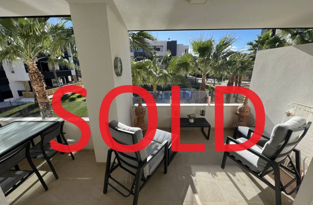 Resale - Apartment - Orihuela Costa