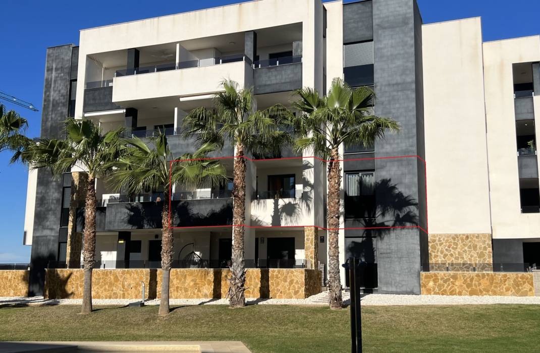Resale - Apartment - Orihuela Costa