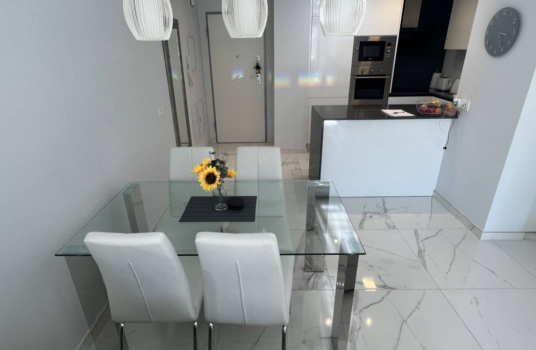Resale - Apartment - Orihuela Costa