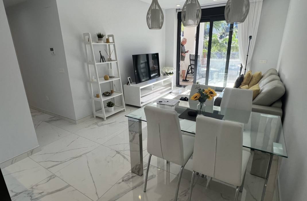Resale - Apartment - Orihuela Costa