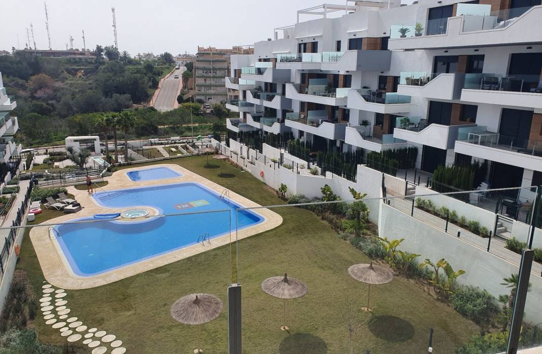 Resale - Apartment - Orihuela Costa