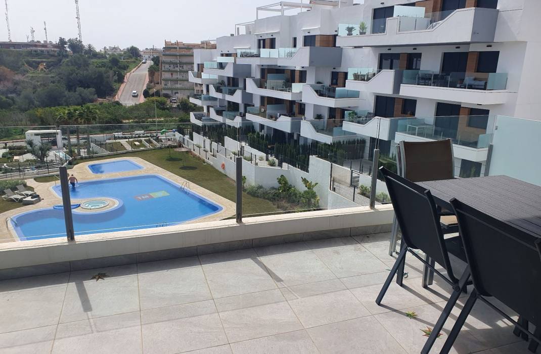 Resale - Apartment - Orihuela Costa
