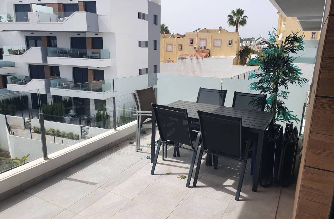 Resale - Apartment - Orihuela Costa