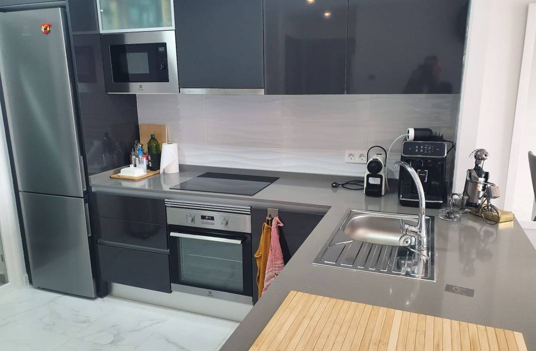 Resale - Apartment - Orihuela Costa