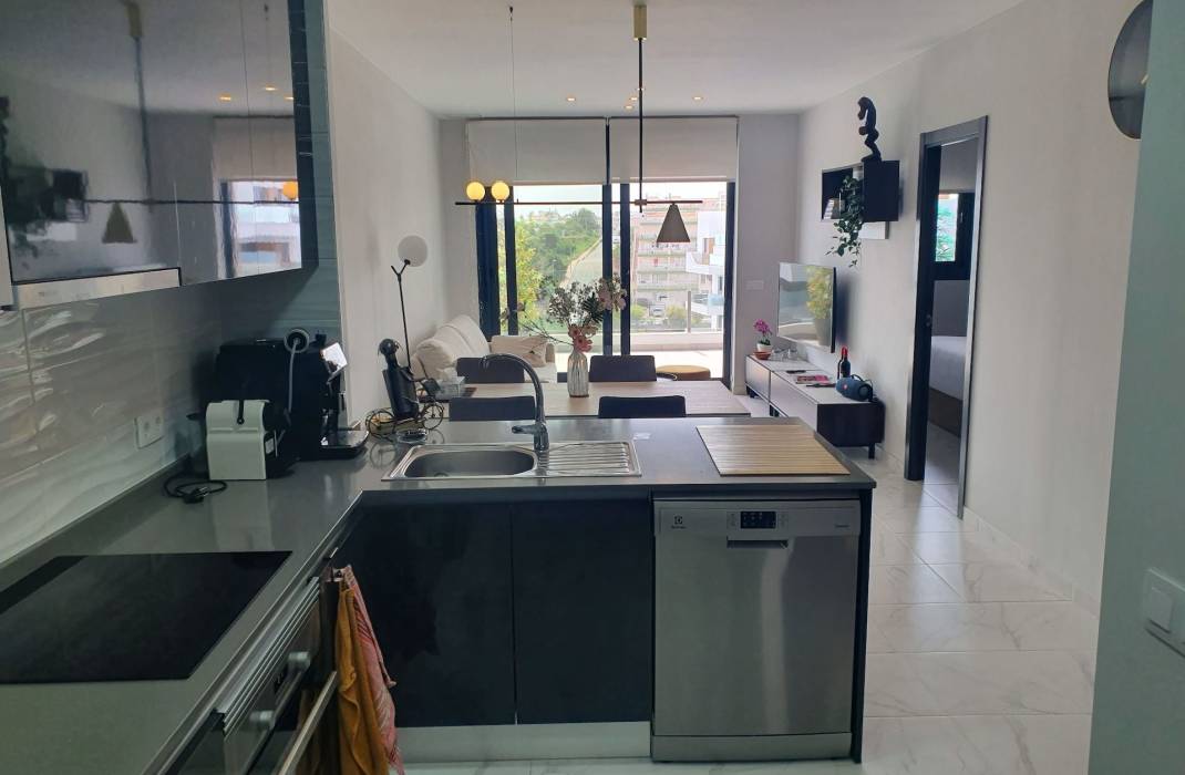 Resale - Apartment - Orihuela Costa