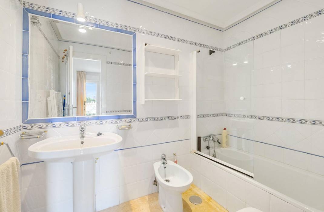 Resale - Apartment - Orihuela