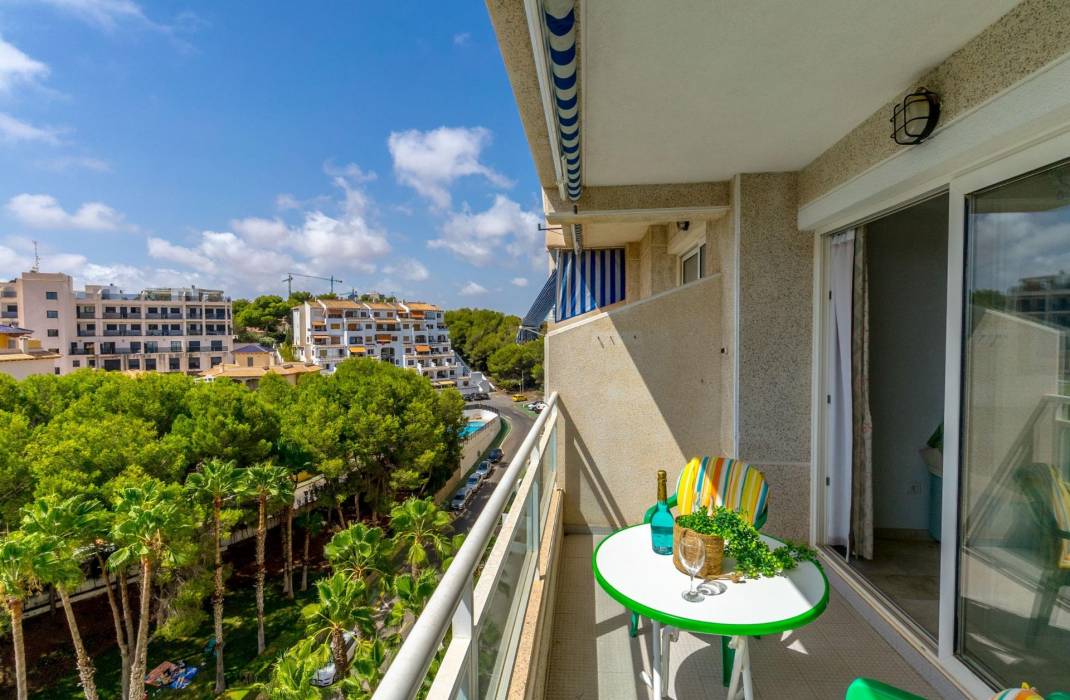 Resale - Apartment - Orihuela