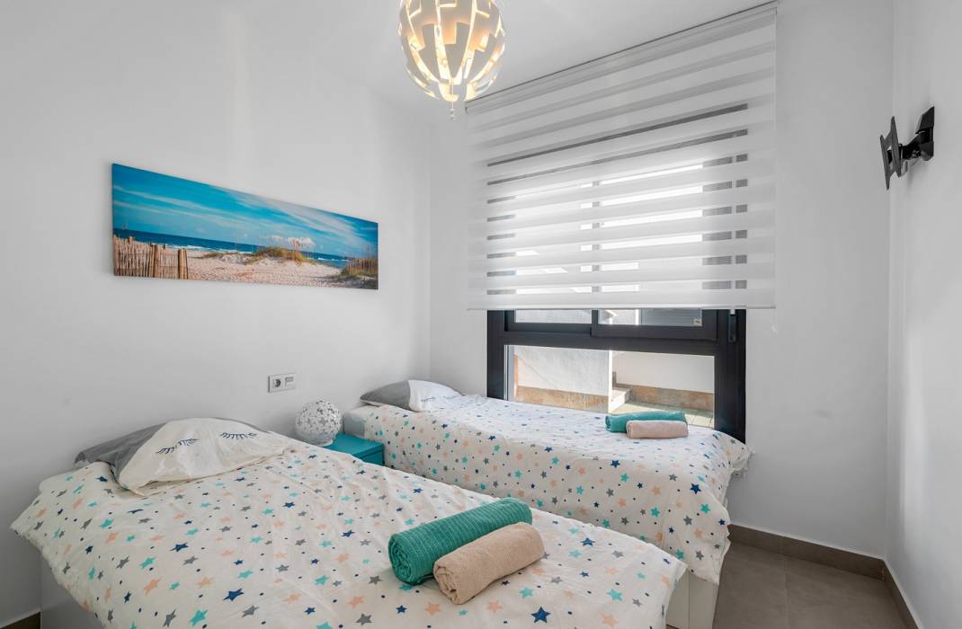 Resale - Apartment - Pilar de la Horadada