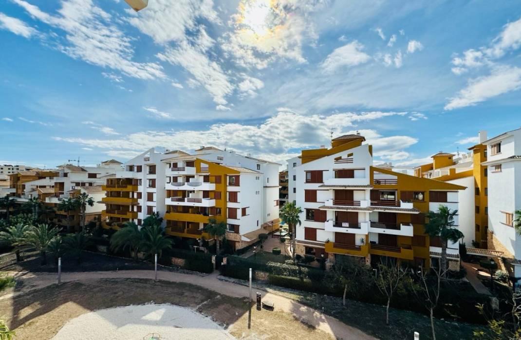 Resale - Apartment - Punta Prima - calle Mar de Fondo N 2