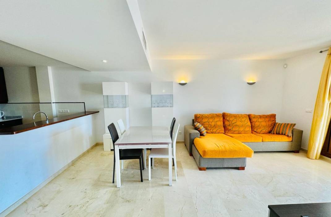 Resale - Apartment - Punta Prima - calle Mar de Fondo N 2