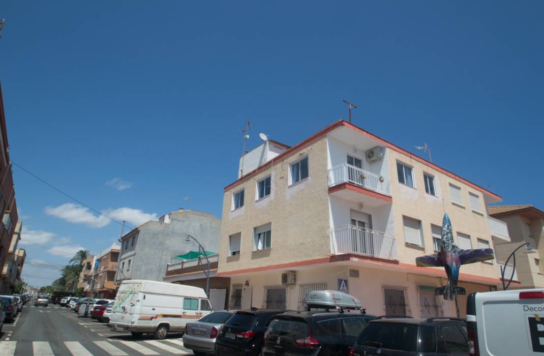 Resale - Apartment - Santiago de la Ribera - Muñoz n 56