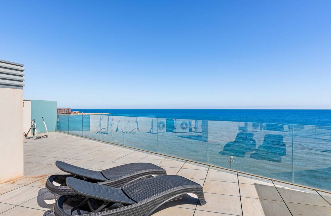 Resale - Apartment - Torrevieja - 0