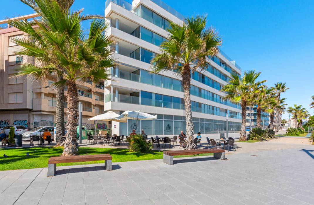 Resale - Apartment - Torrevieja - 0