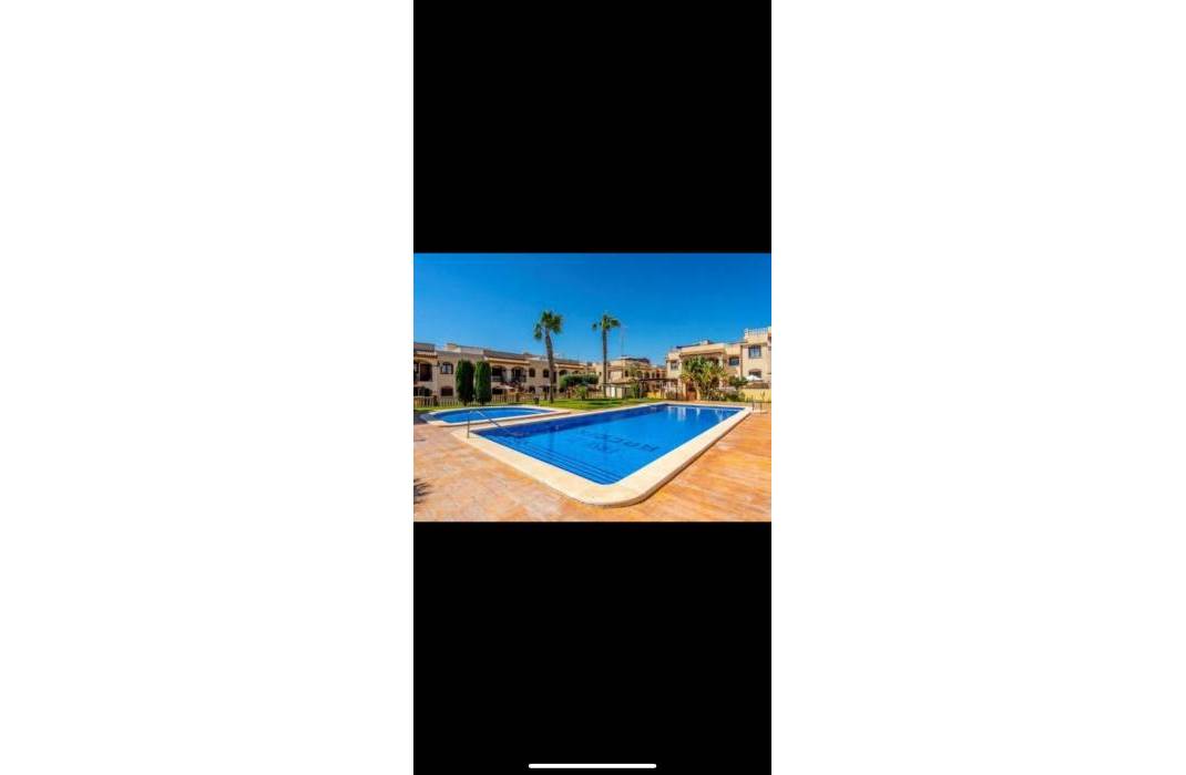 Resale - Apartment - Torrevieja - 0