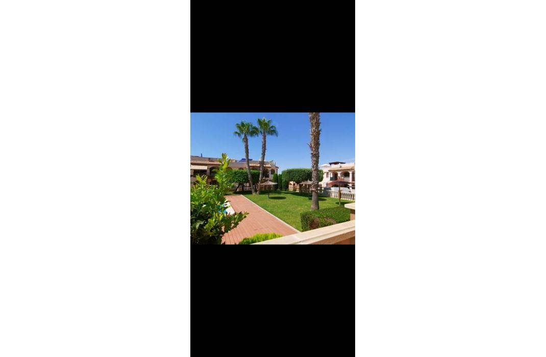 Resale - Apartment - Torrevieja - 0