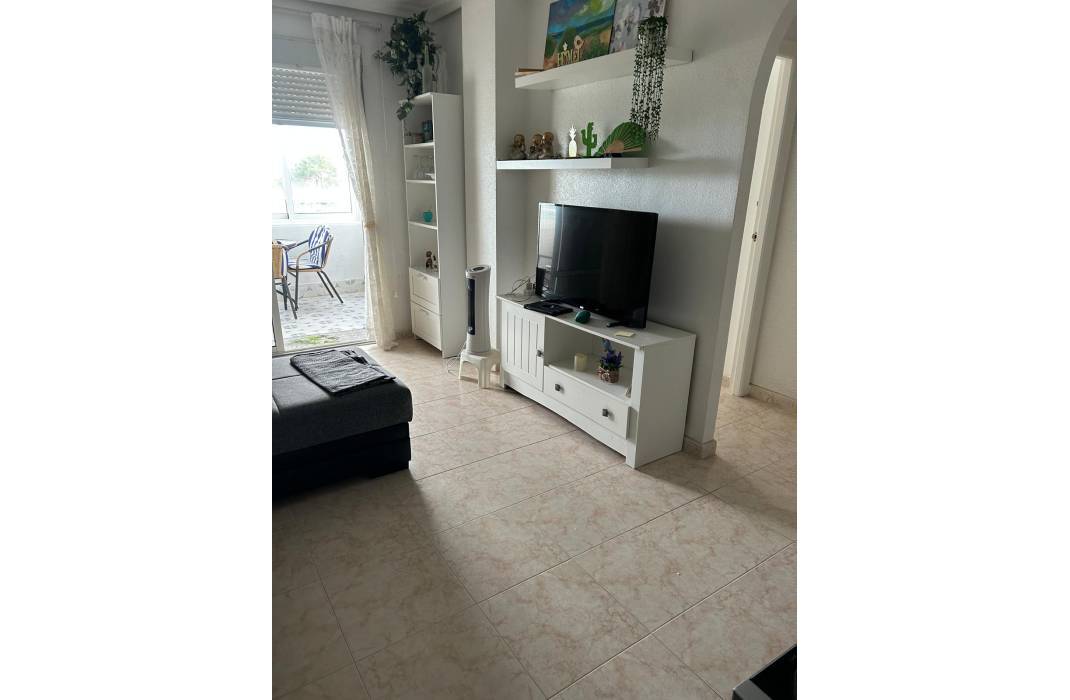 Resale - Apartment - Torrevieja - 0