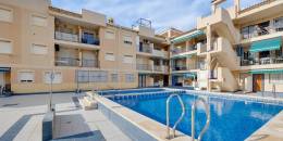 Resale - Apartment - Torrevieja - Acequion