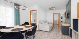 Resale - Apartment - Torrevieja - Acequion