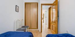 Resale - Apartment - Torrevieja - Acequion