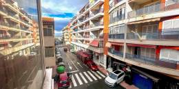 Resale - Apartment - Torrevieja - Acequion