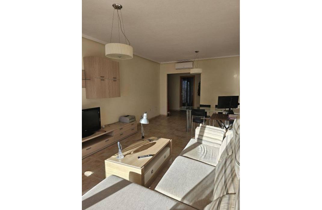 Resale - Apartment - Torrevieja - Acequion