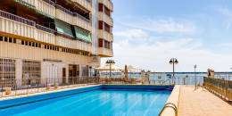 Resale - Apartment - Torrevieja - Acequion