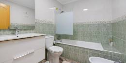 Resale - Apartment - Torrevieja - Acequion