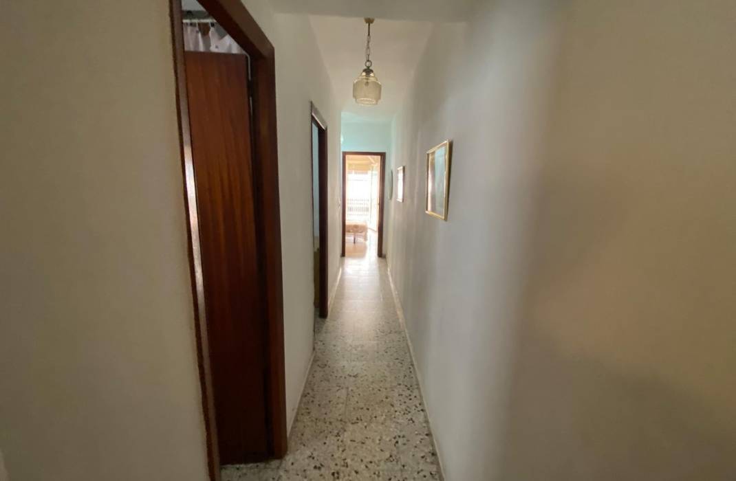 Resale - Apartment - Torrevieja - Acequion