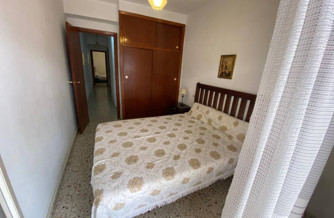 Resale - Apartment - Torrevieja - Acequion