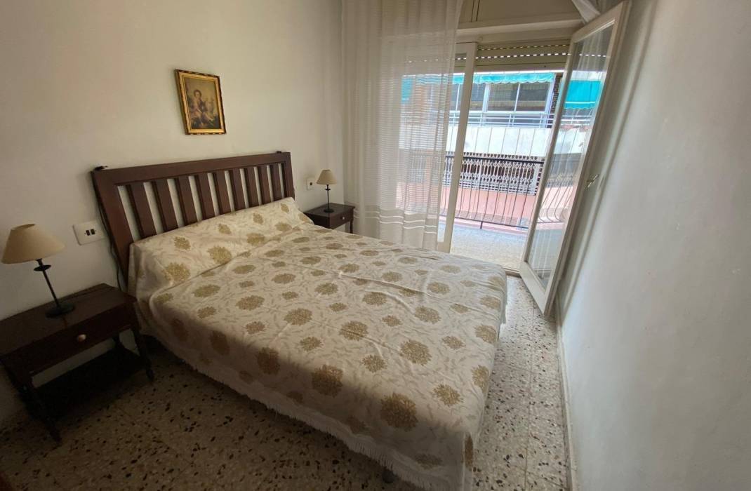 Resale - Apartment - Torrevieja - Acequion