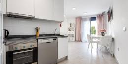 Resale - Apartment - Torrevieja - Aguas Nuevas