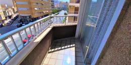 Resale - Apartment - Torrevieja - Av. Dr. Gregorio Marañón, 11