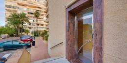 Resale - Apartment - Torrevieja - Cabo cervera