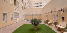 Resale - Apartment - Torrevieja - calle Apolo