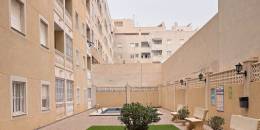 Resale - Apartment - Torrevieja - calle Apolo