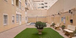 Resale - Apartment - Torrevieja - calle Apolo