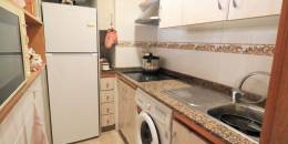 Resale - Apartment - Torrevieja - calle Beniajan n11