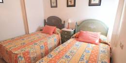 Resale - Apartment - Torrevieja - calle Beniajan n11