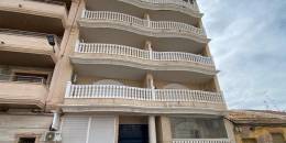 Resale - Apartment - Torrevieja - calle Concordia n 40