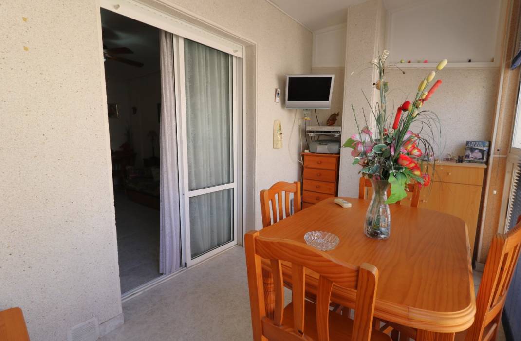 Resale - Apartment - Torrevieja - calle  Monteagudo n 19a