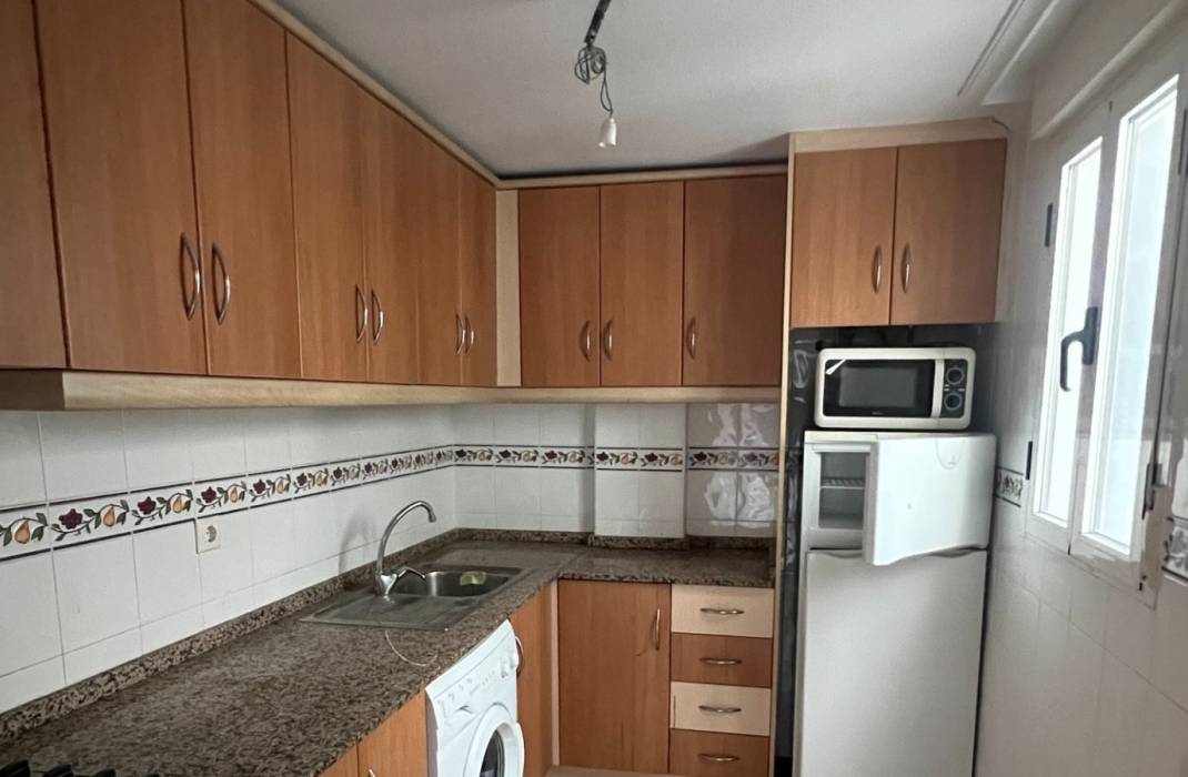 Resale - Apartment - Torrevieja - calle Rambla Juan Mateo n74