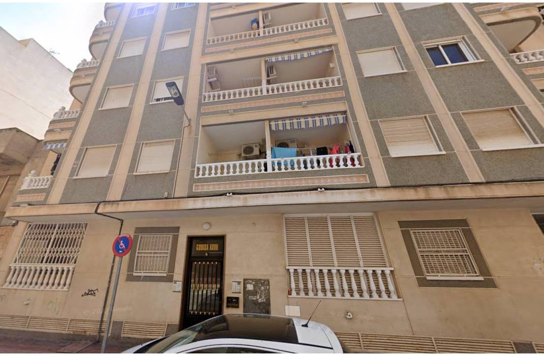 Resale - Apartment - Torrevieja - Center Torrevieja