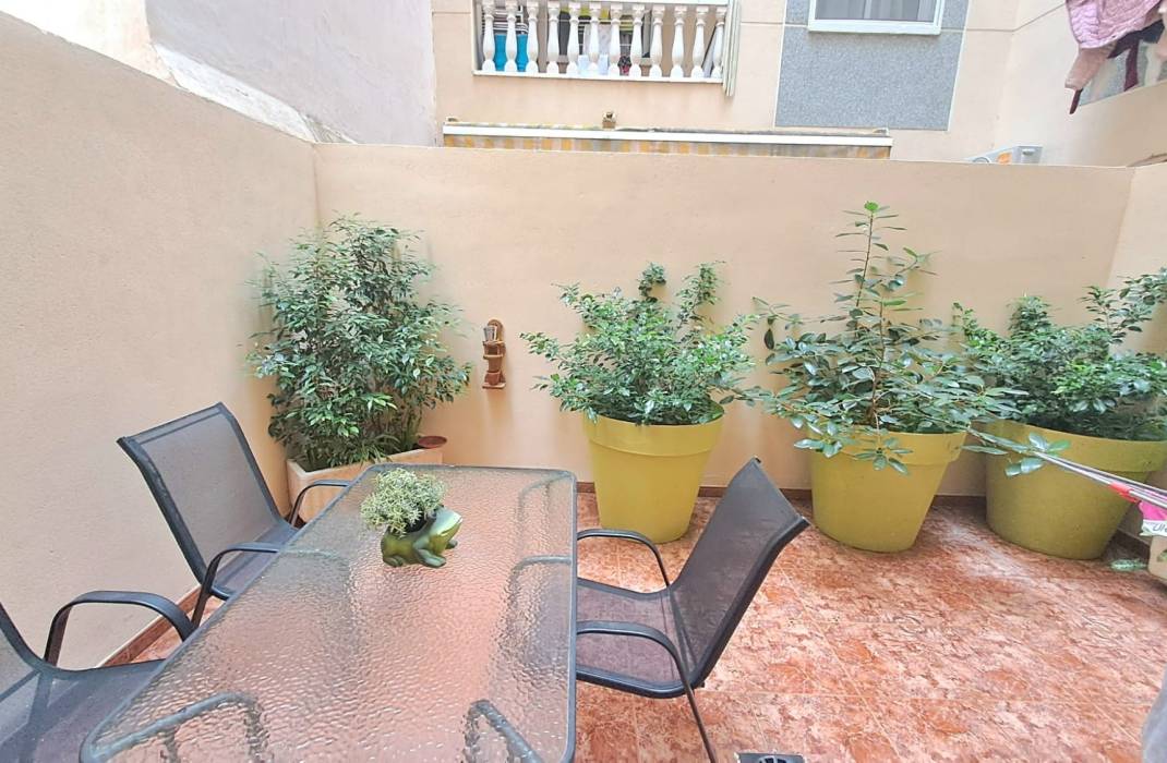 Resale - Apartment - Torrevieja - Center Torrevieja