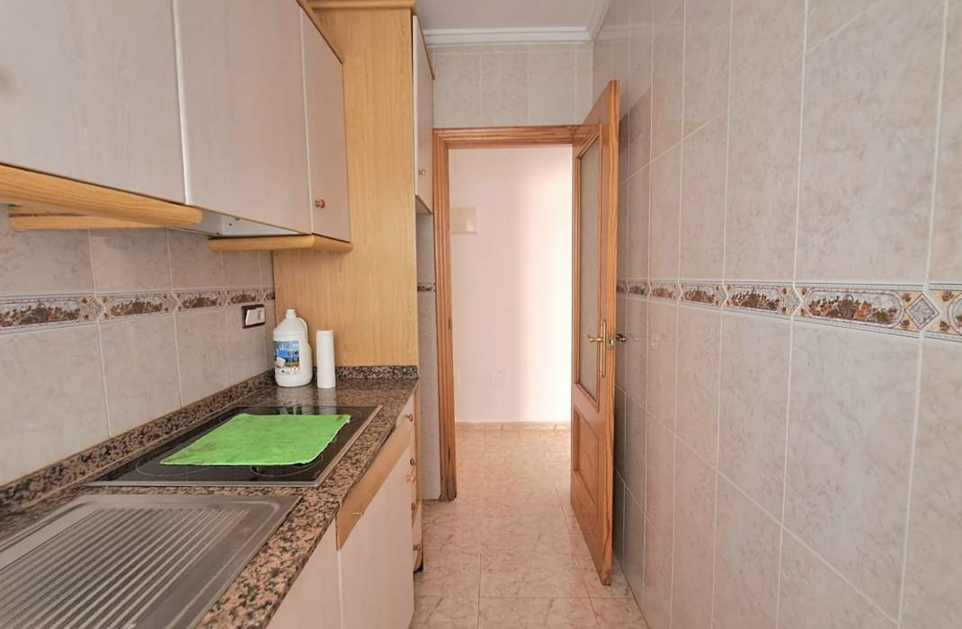 Resale - Apartment - Torrevieja - Centro