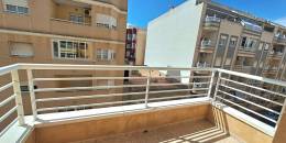 Resale - Apartment - Torrevieja - Centro