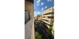 Resale - Apartment - Torrevieja - Centro