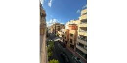 Resale - Apartment - Torrevieja - Centro