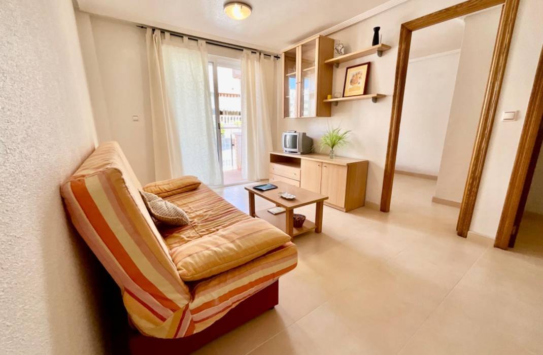 Resale - Apartment - Torrevieja - Centro