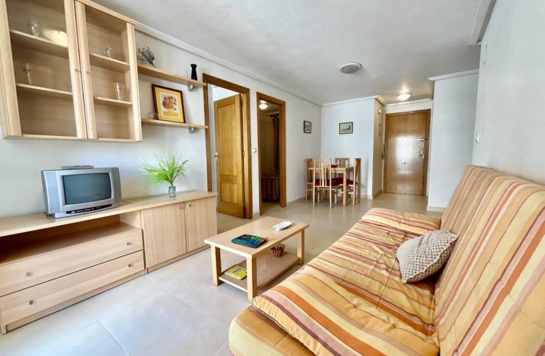 Resale - Apartment - Torrevieja - Centro