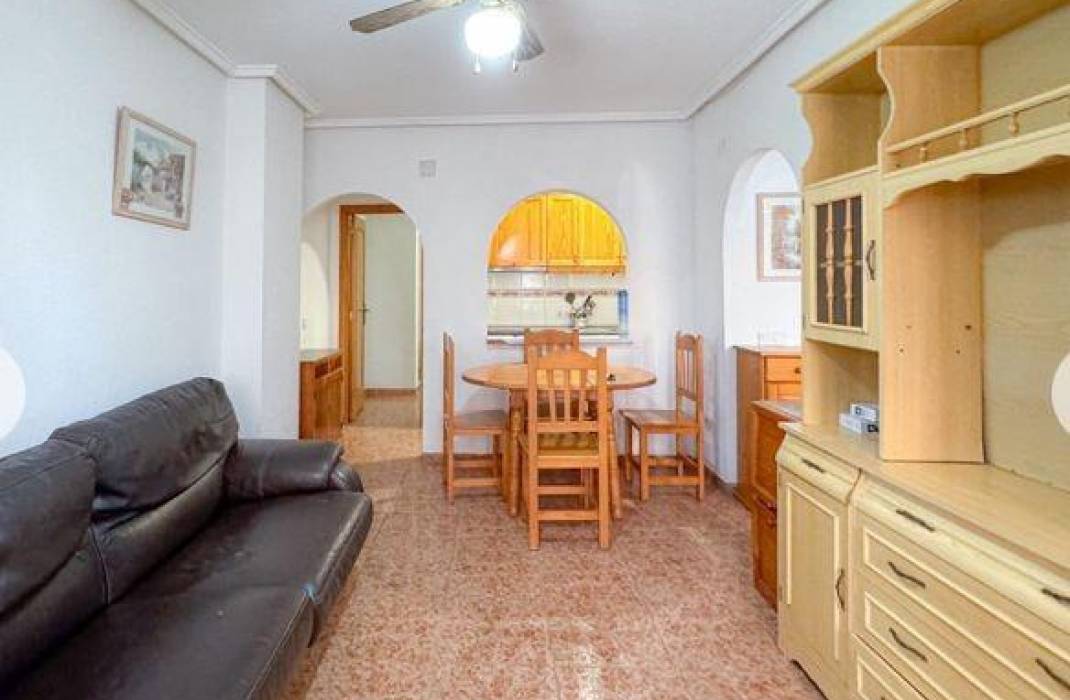 Resale - Apartment - Torrevieja - Centro